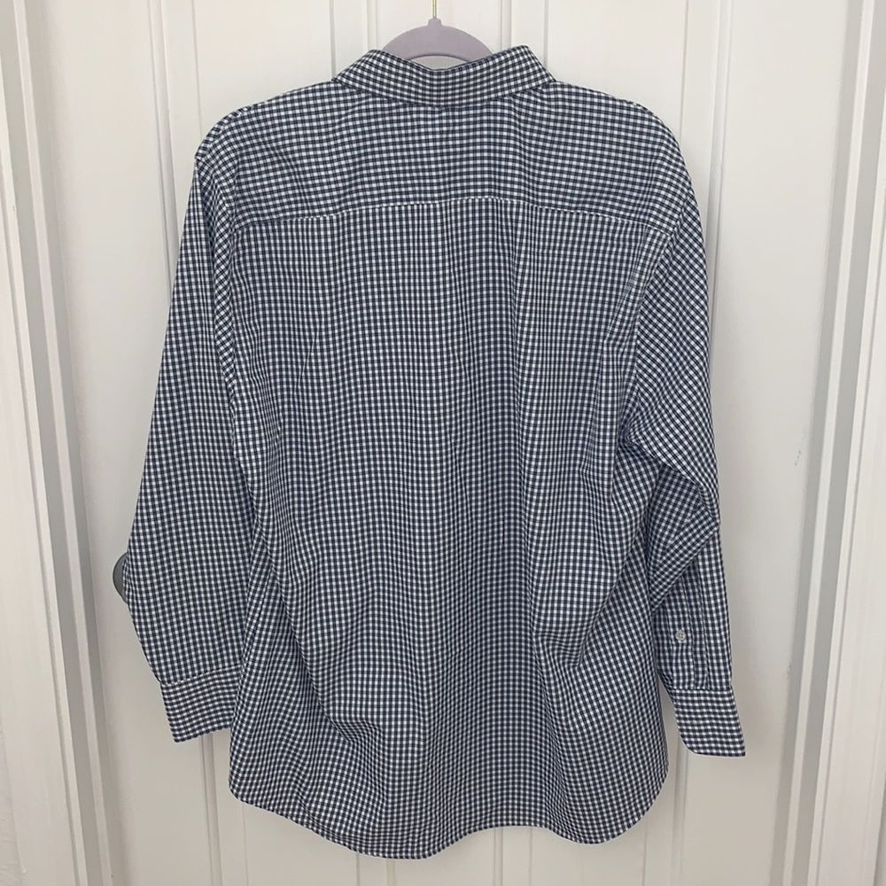 Haggar button down - Picture 3 of 3